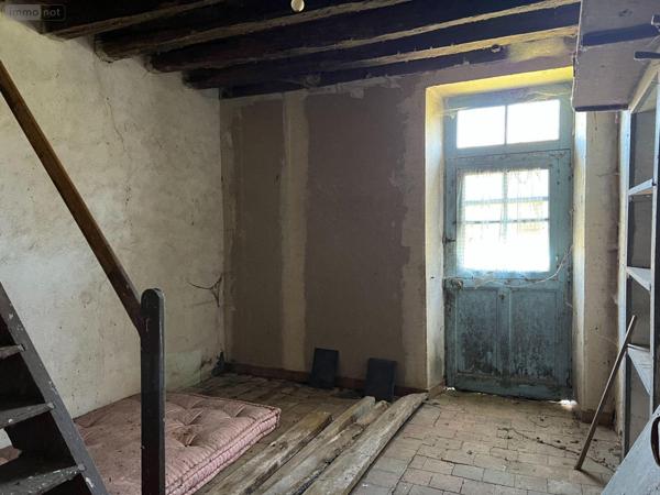 Propriete à vendre à Saint-Août dans l'Indre (36120), ref : JA/816