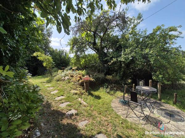 Maison de Campagne entre Bais et Mayenne
