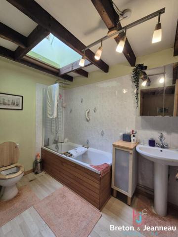 Maison de Campagne entre Bais et Mayenne