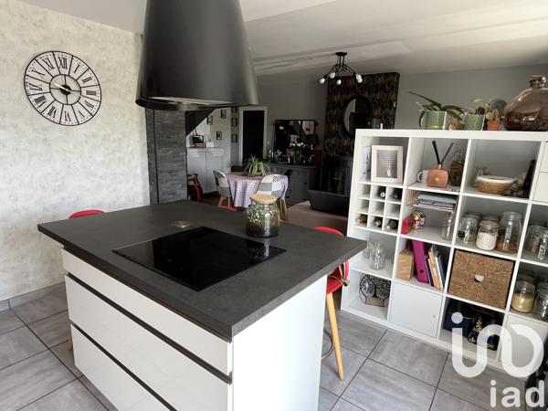 Maison à vendre 5 pièces 105 m² Saint-Aubin-d'Aubigné