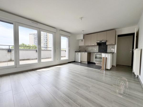 Appartement T3 avec terrasse et parking - Wasquehal