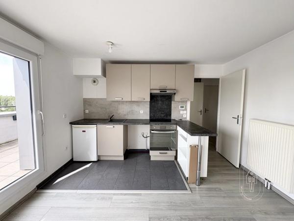 Appartement T3 avec terrasse et parking - Wasquehal