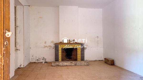 Maison de maître avec dependance en pierre à rénover