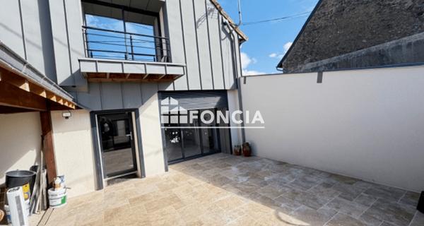 À vendre Maison 10 pièces 260 m² - Allonnes 72700