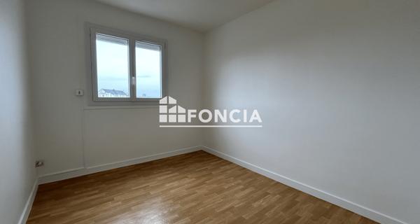 À vendre Appartement 4 pièces 74.75 m² - Saint-brieuc 22000