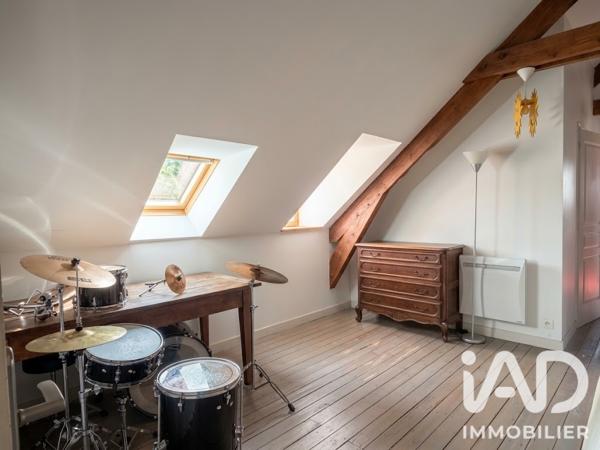 Maison à vendre 9 pièces 240 m² Moncoutant-sur-Sèvre