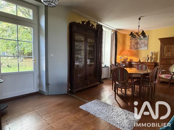 Maison à vendre 9 pièces 240 m² Moncoutant-sur-Sèvre