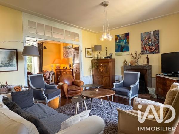 Maison à vendre 9 pièces 240 m² Moncoutant-sur-Sèvre