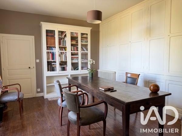 Maison à vendre 9 pièces 240 m² Moncoutant-sur-Sèvre