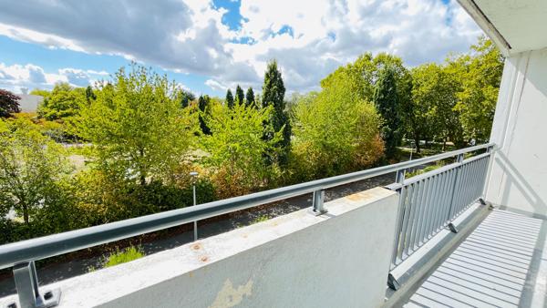 Appartement Angers 4 pièces 79 m2 balcon Place Jean XXIII