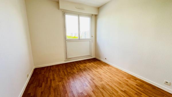 Appartement Angers 4 pièces 79 m2 balcon Place Jean XXIII