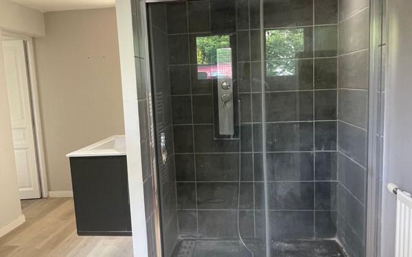 Maison à vendre    5 pièces • 190 m2 Saint-Lothain