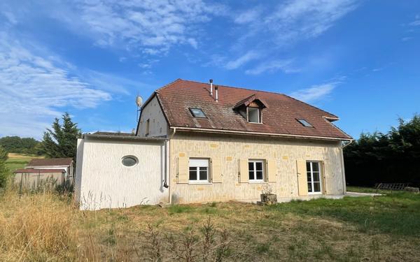 Maison à vendre    5 pièces • 190 m2 Saint-Lothain