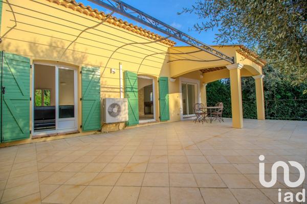 Maison traditionnelle 6 pièces de 170 m² à Contes (06390)