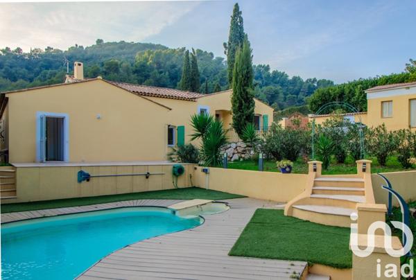 Maison traditionnelle 6 pièces de 170 m² à Contes (06390)