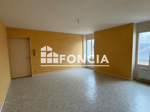 Location Appartement 3 pièces 63.69 m² - 42 RUE DU VIEUX PONT Chalonnes Sur Loire 49290