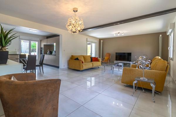 Maison Romorantin Lanthenay 9 pièce(s) 190 m2