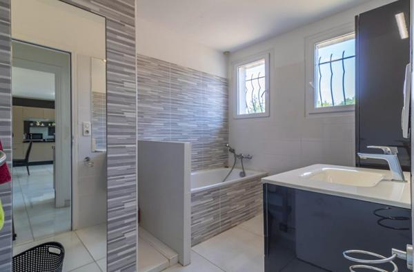 Maison Romorantin Lanthenay 9 pièce(s) 190 m2