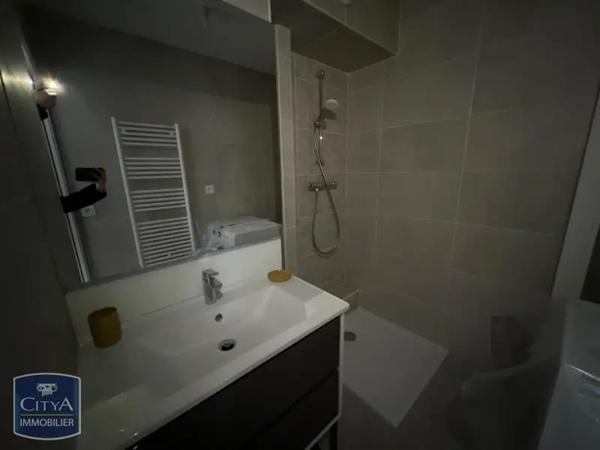 Appartement à louer 2 pièces 44.06m² Maisons-Alfort (94700)