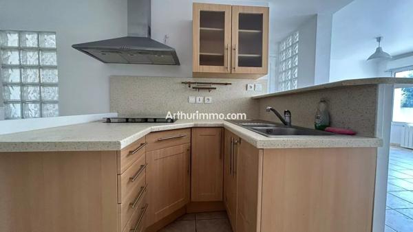 Location                                                      Appartement
                        
                     4 pièces                      61 m2                     à Sucy-en-Brie