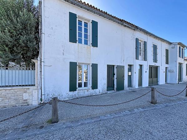 Maison de village au port de Saint-Martin de Ré, avec terrasse privative
