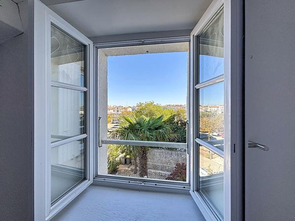 Maison de village au port de Saint-Martin de Ré, avec terrasse privative
