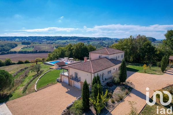 Maison à vendre 10 pièces 485 m² Sainte-Livrade-sur-Lot