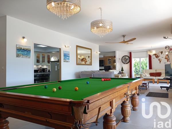 Maison à vendre 10 pièces 485 m² Sainte-Livrade-sur-Lot