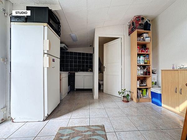 Ensemble immobilier a vendre a Champtoceaux - maison + appartement + studio