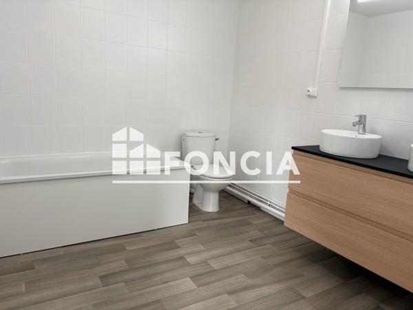 Location Maison 4 pièces 92.75 m² - 1 RUE ELIE HUEZ Saint Saulve 59880