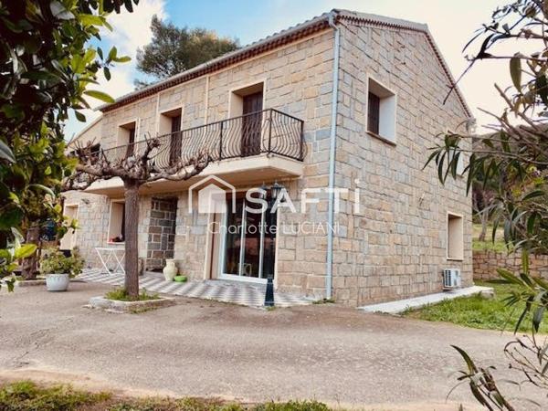 Maison traditionnelle proximité plage