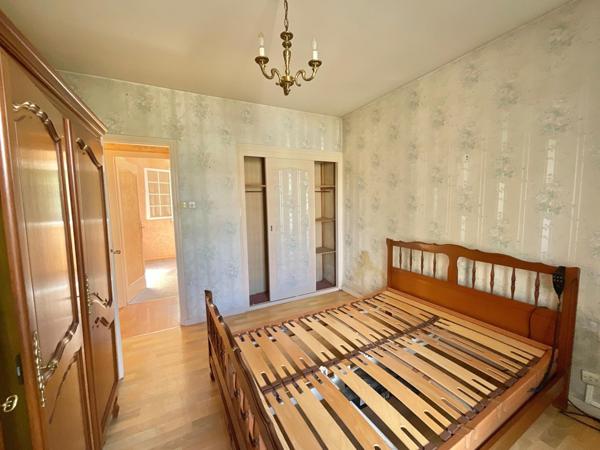 Maison sur sous-sol, 101 m2, 3 chambres, (possibilité 4), garage à Mouilleron le Captif