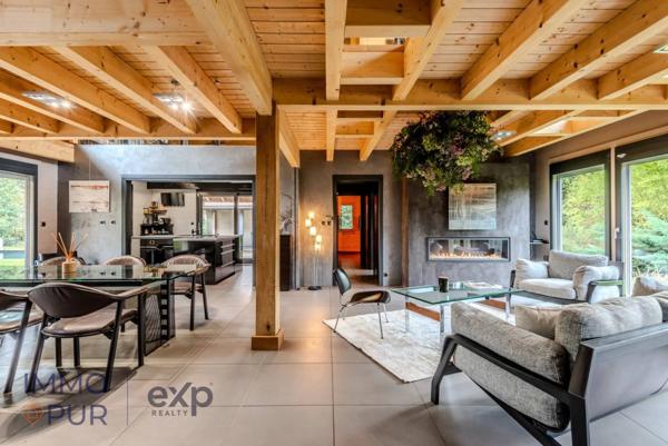 Magnifique maison d'architecte en bois massif de 219 m² - Domaine de Coudrée