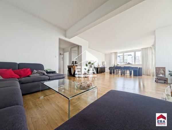 Appartement - 105 m² - Balcons - Garage fermé - Cave - Roubaix Barbieux