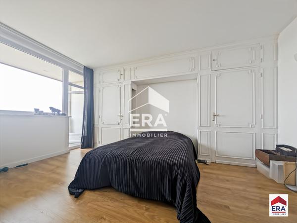 Appartement - 105 m² - Balcons - Garage fermé - Cave - Roubaix Barbieux