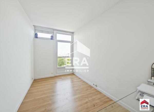 Appartement - 105 m² - Balcons - Garage fermé - Cave - Roubaix Barbieux
