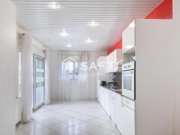 Maison de bourg lumineuse 3 chambres avec garage