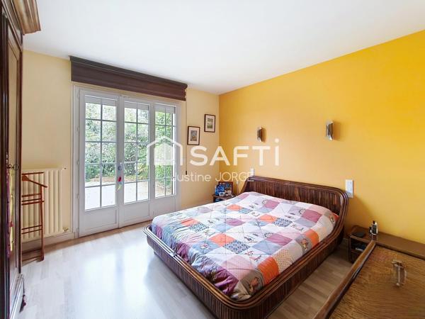 Maison spacieuse idéalement située à Sainte Geneviève des Bois