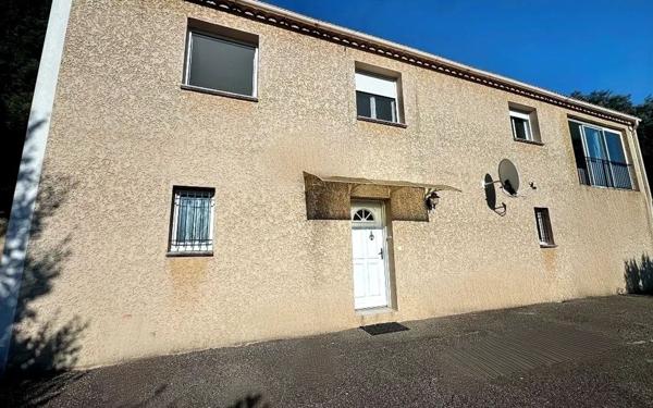 Maison à vendre    5 pièces •  Branoux-les-Taillades