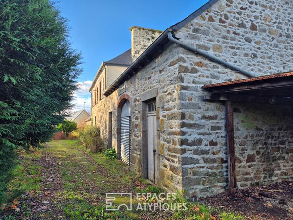 Propriété de caractère avec dépendances et grand terrain à 10 min de Saint-Brieuc