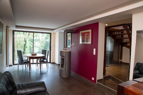 SEVRES RIVE GAUCHE - JOLIE MAISON 5 CHAMBRES €720 000 ** - Référence 464-S