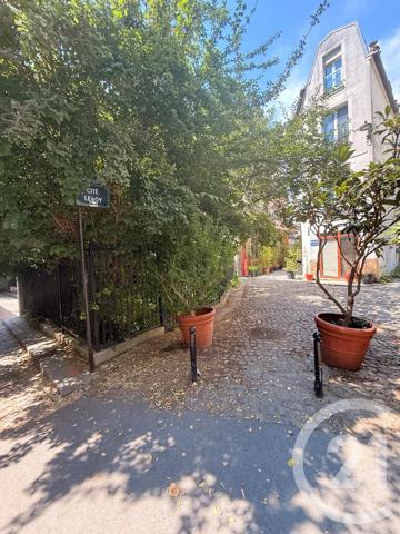 Appartement F1 à vendre  1 pièce - 10,48 m 2   PARIS  - 75020
