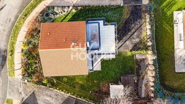 VOLVIC- Maison individuelle 2018, 135 m2, jardin avec vue dégagée