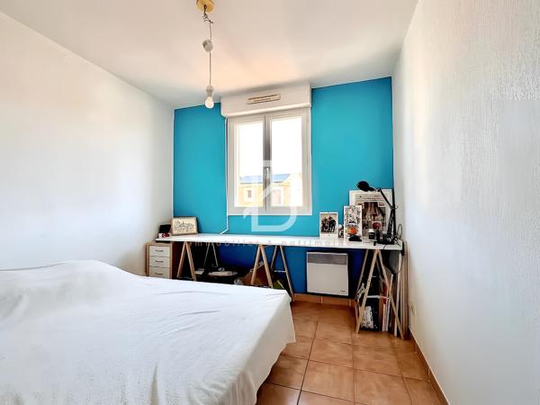 Agde (34300) 34300 - AGDE CENTRE - APT 60 m2 - PISCINE - 2 PARKINGS