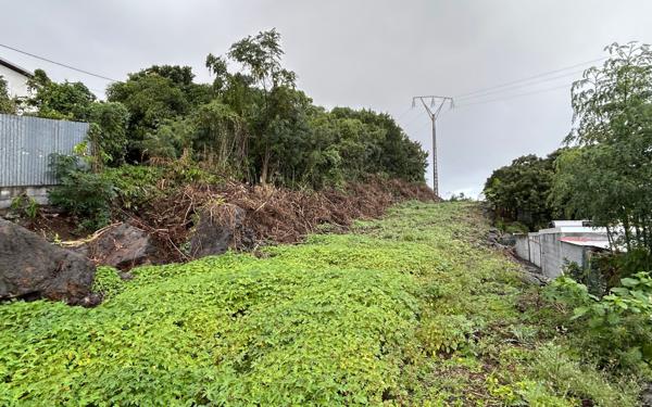 Terrain à vendre    Saint-Pierre