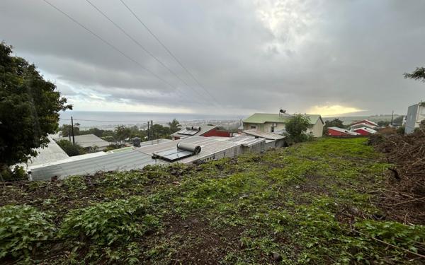 Terrain à vendre    Saint-Pierre