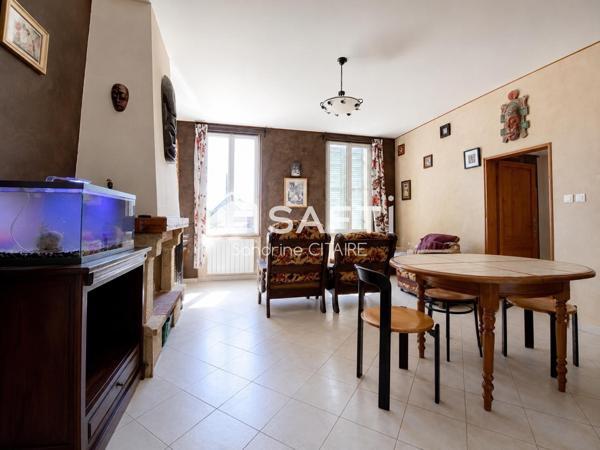 Appartement loué – Centre-ville Ivry-la-Bataille