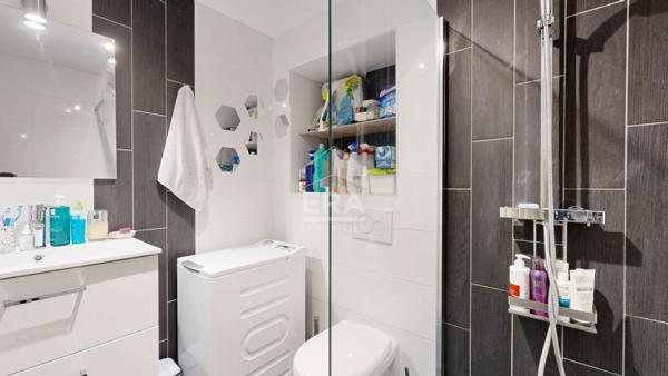 NICE - FLEURS / F. GROSSO : JOLI 2 PIÈCES EN DERNIER ÉTAGE AVEC TERRASSE EXPOSÉE SUD