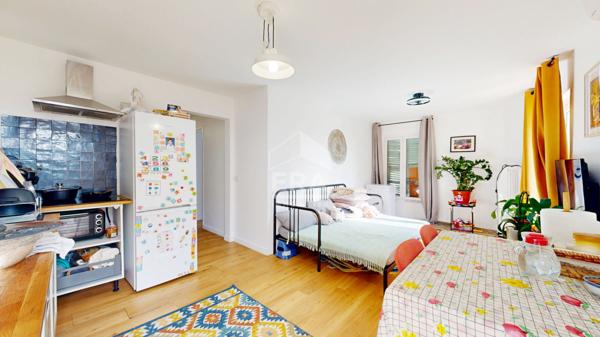 NICE - FLEURS / F. GROSSO : JOLI 2 PIÈCES EN DERNIER ÉTAGE AVEC TERRASSE EXPOSÉE SUD