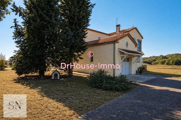 Maison à vendre 6 pièces de 221 m²